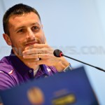 Pasqual-riflette-sala-stampa
