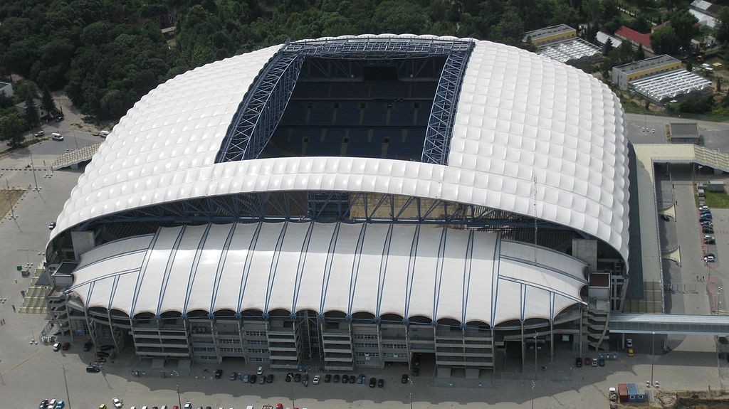 Stadion_Miejski_Poznan_2011-08-23.jpg