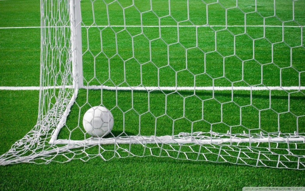 pallone-calcio-wallpaper-pp-2-e1407071333564.jpg