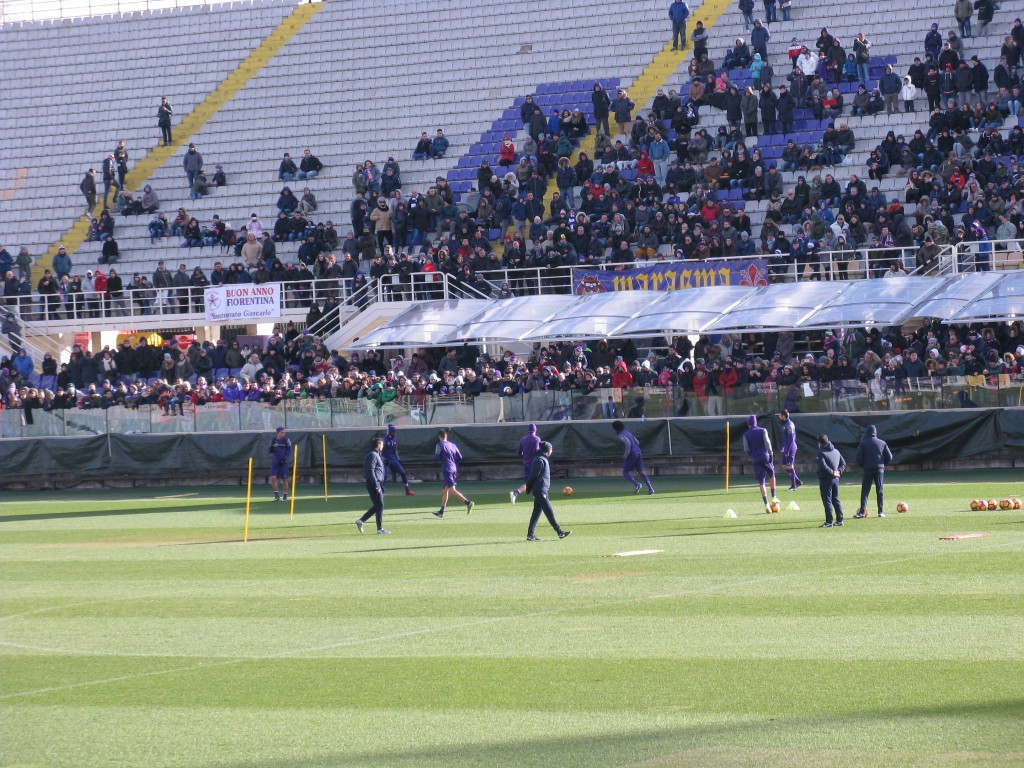 allenamento porte aperte tifosi gruppo squadra