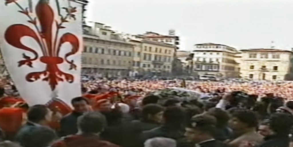 Piazza Santa Croce Funerale Mario Cecchi Gori