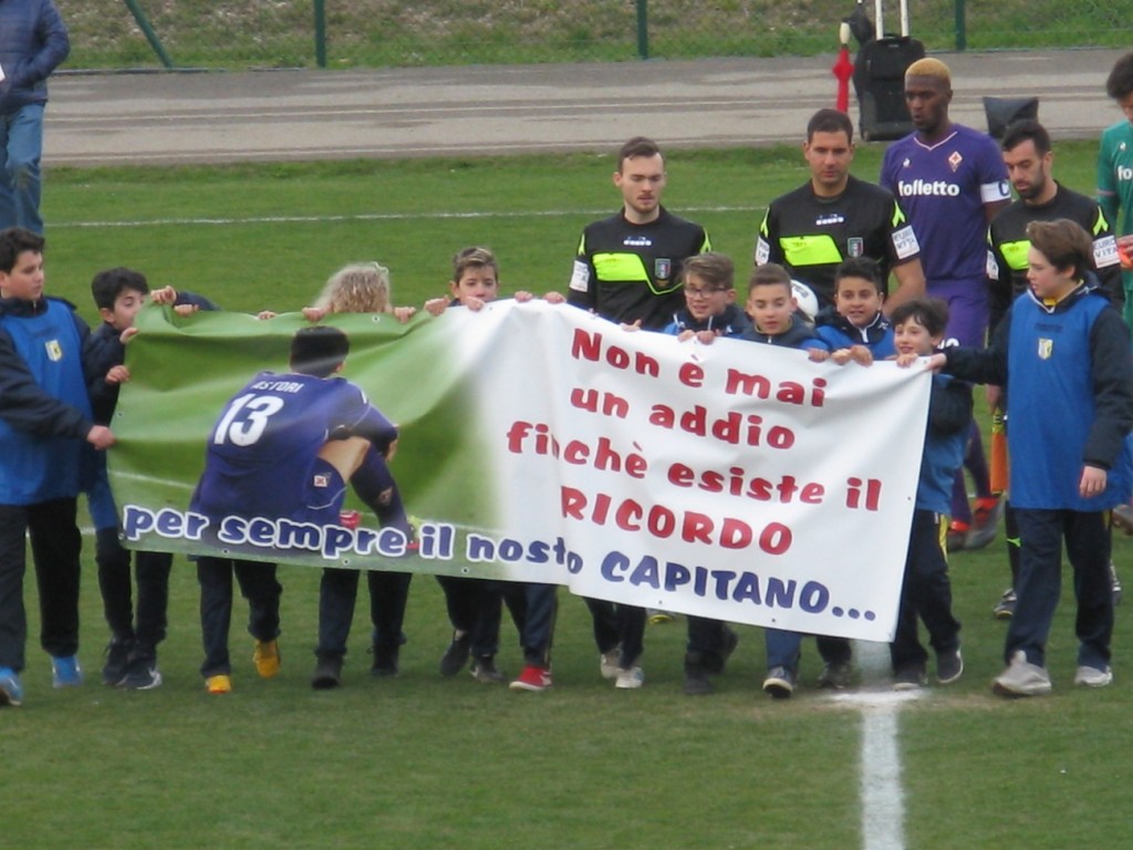 striscione astori viareggio