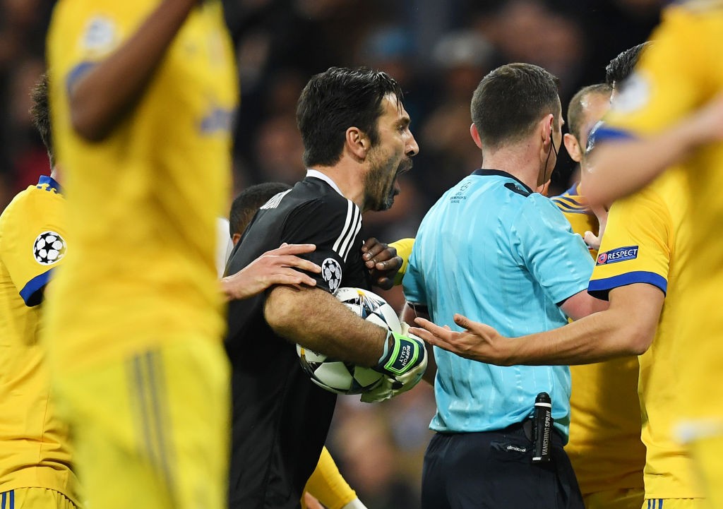 Buffon vs Oliver Real Madrid Juventus