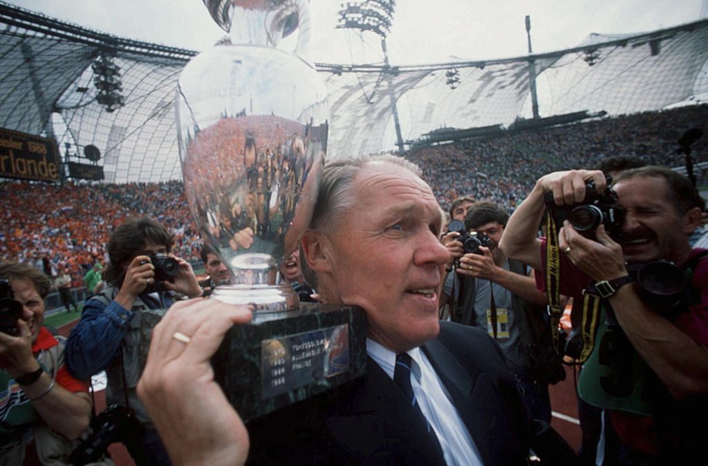 Rinus MICHELS, EUROPAMEISTER 1988