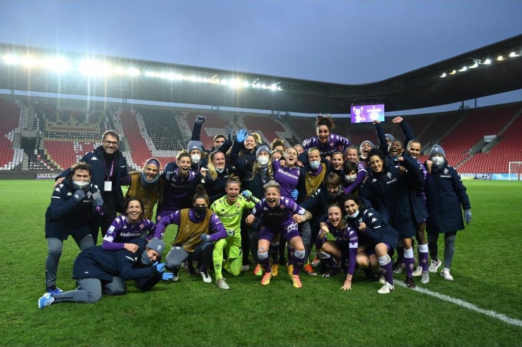 femminile-slavia-praga