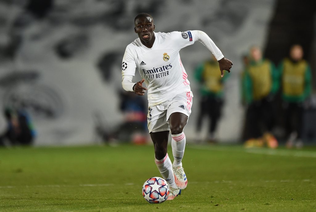 Real Madrid v Borussia Moenchengladbach: Group B - UEFA Champions League