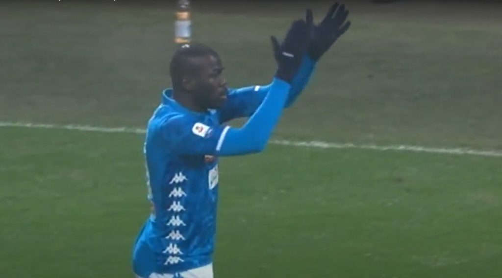 Koulibaly applaude