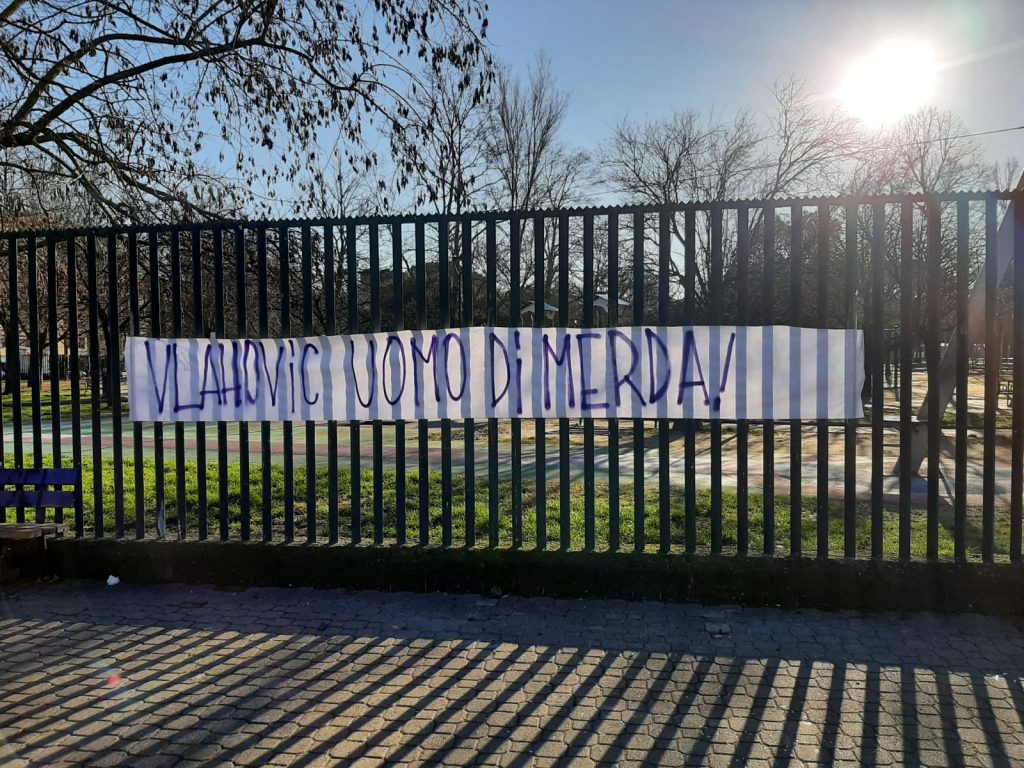 Striscione 2