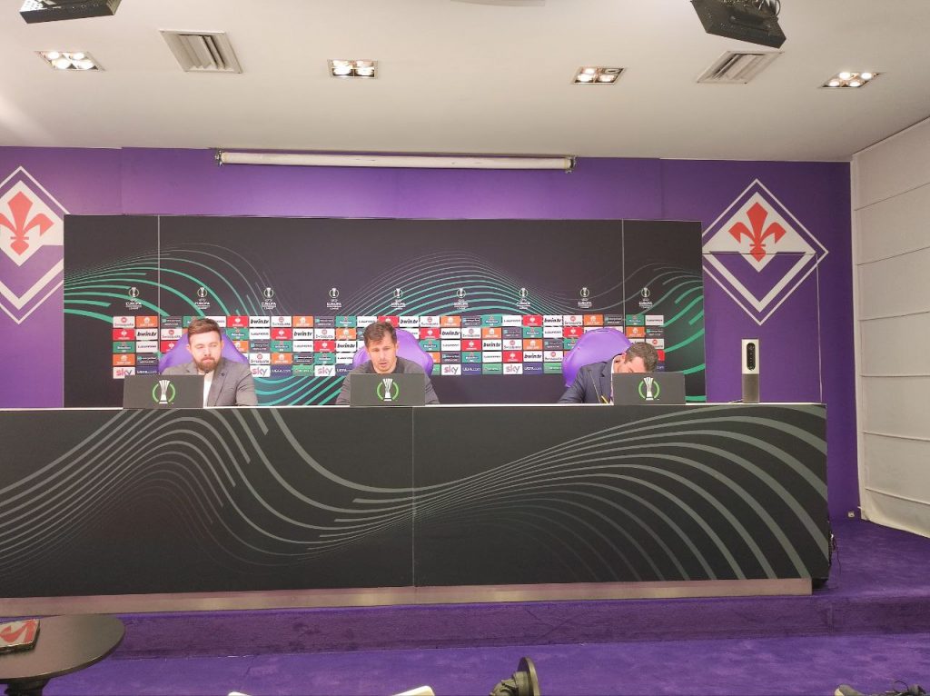 Emre sala stampa