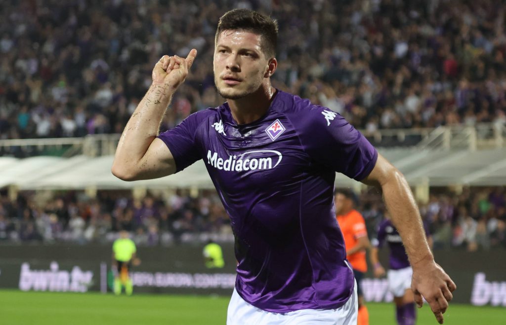 FIORENTINA  VS ISTAMBUL BASAKSEHIR