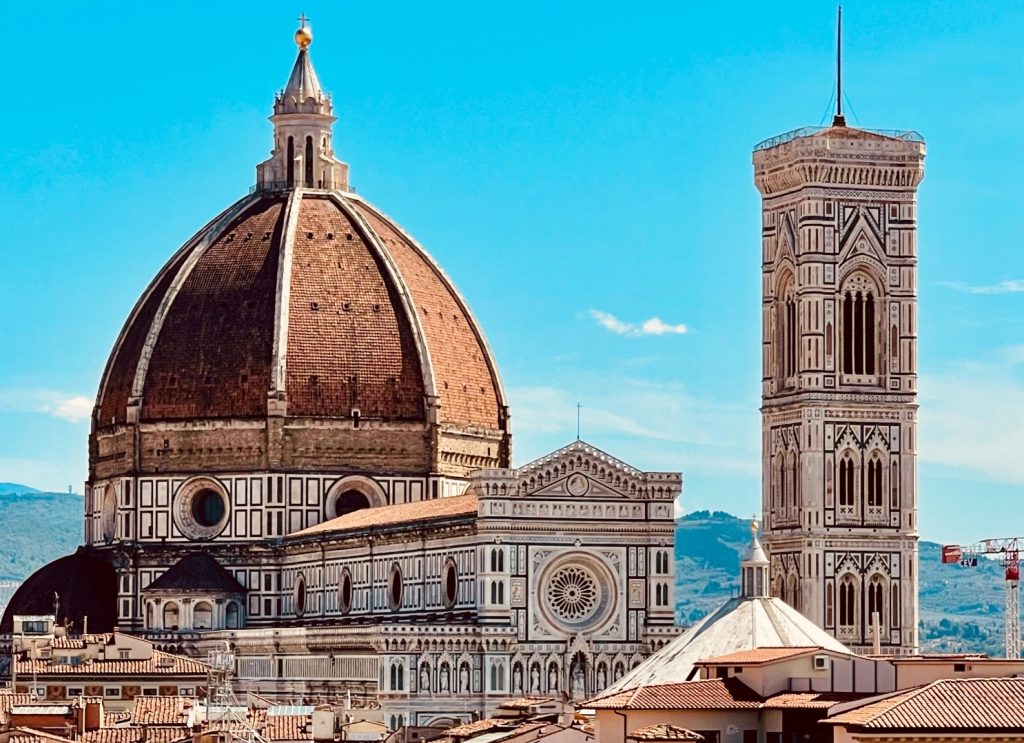 FIRENZE CATTEDRALE DI SANTA MARIA DEL FIORE DUOMO CUPOLA CHIESA CAMPANILE DI GIOTTO VEDUTE