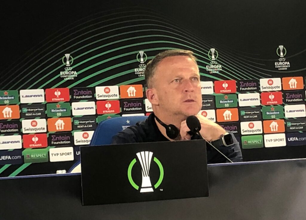 Van den Brom