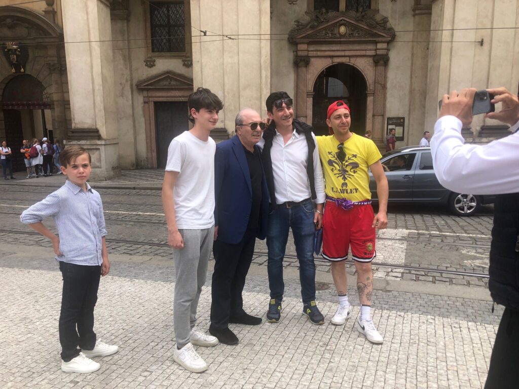 Commisso con i tifosi