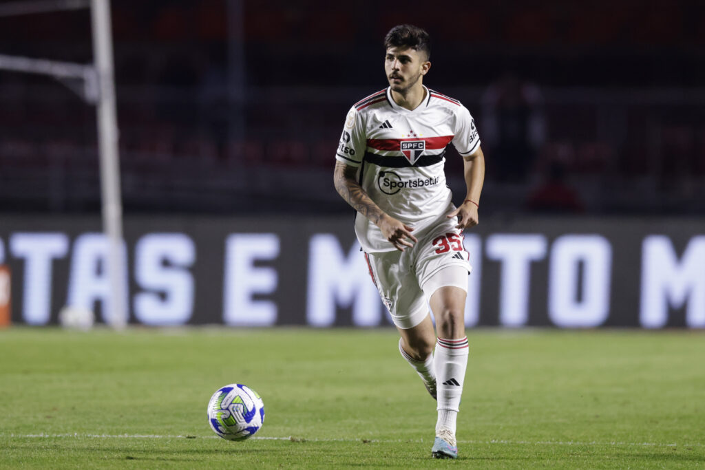 Sao Paulo v Athletico Paranaense - Brasileirao 2023