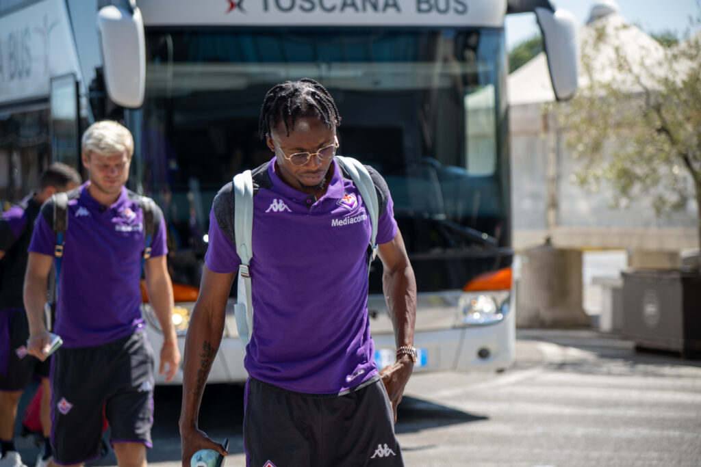 FIRENZE LA FIORENTINA E' PARTITA DALL'AEROPORTO DI PERETOLA PER VIENNA PER LA PARTITA DI ANDATA DEI PLAY OFF DI CONFERENZE LEAGUE