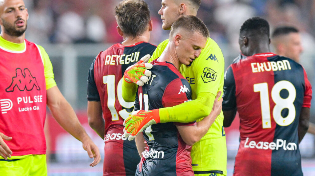 Genoa CFC v ACF Fiorentina - Serie A TIM