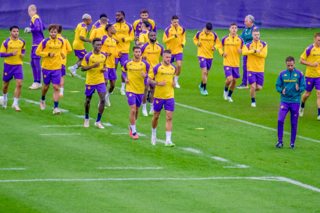 Allenamento viola park gruppo