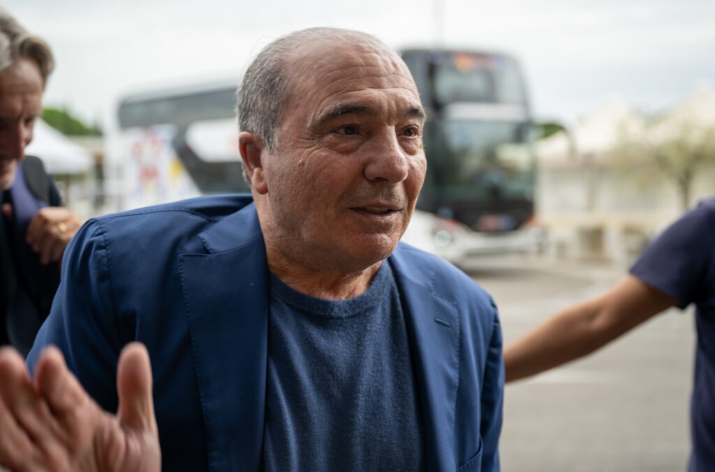 Rocco Commisso AEROPORTO DI PERETOLA DIREZIONE GENK IN VISTA DELLA PRIMA PARTITA DELLA FASE A GIRONI DELLA CONFERENCE LEAGUE