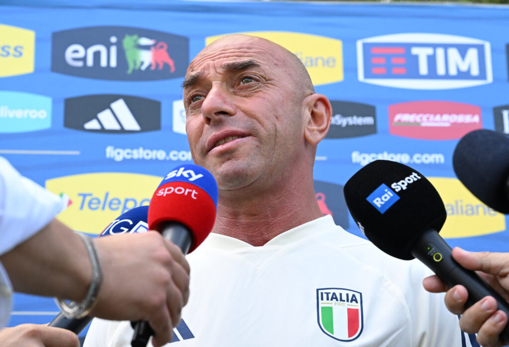 Italy Training Session &amp; Press Conference