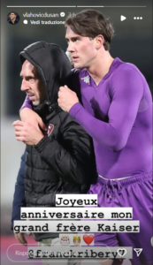 Vlahovic e auguri Ribery