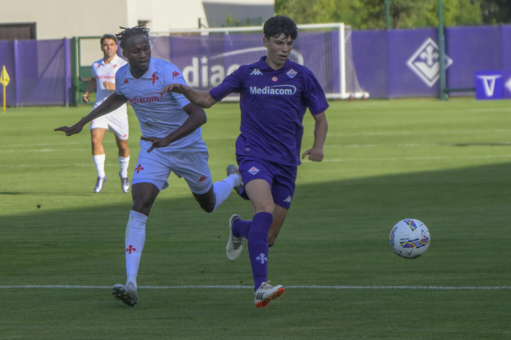 BAGNO A RIPOLI AL VIOLA PARK SI E' SVOLTA LA PRIMA AMICHEVOLE ESTIVA DELLA FIORENTINA CONTRO LA PRIMAVERA