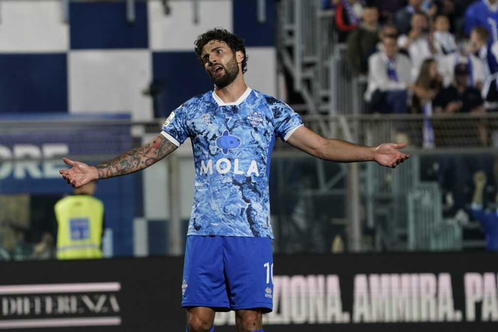 Como v Cosenza Calcio - Serie B
