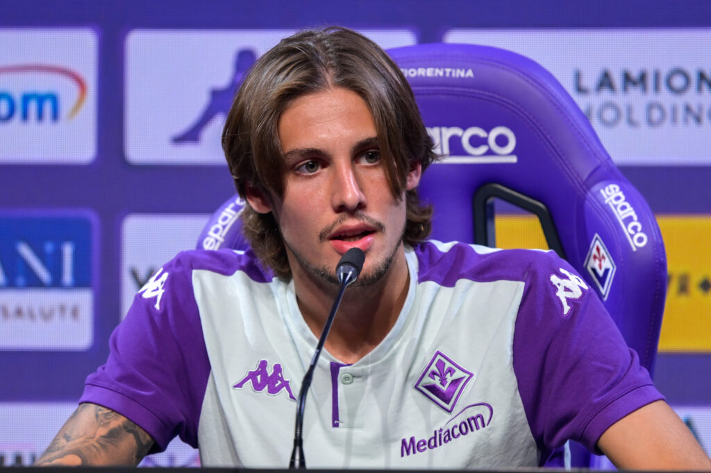 BAGNO A RIPOLI AL VIOLA PARK E' STATO PRESENTATO IL NUOVO ACQUISTO DELLA FIORENTINA ANDREA COLPANI