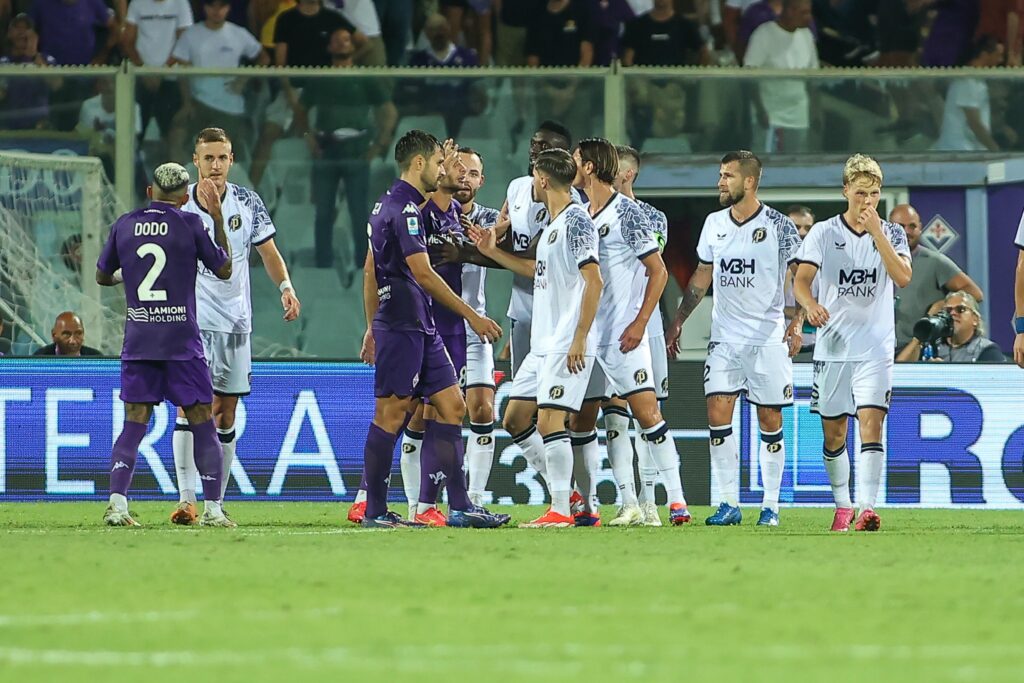 FIRENZE STADIO ARTEMIO FRANCHI PARTITA UEFA CONFERENCE LEAGUE 2024 2025 FIORENTINA VS PUSKAS ACADEMY