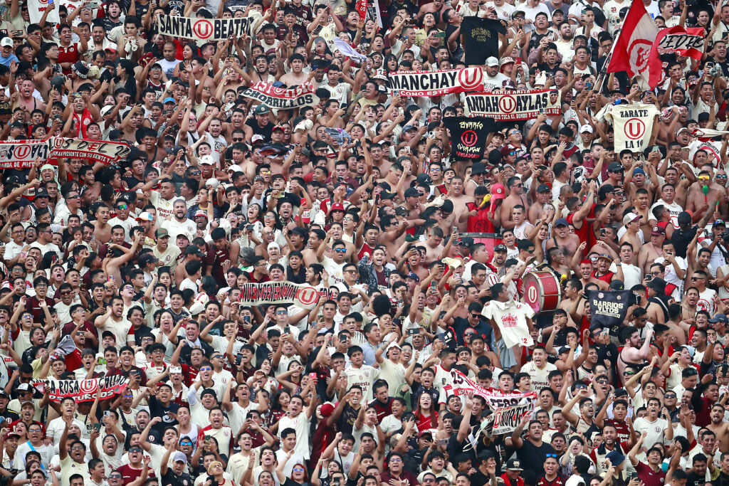 Universitario v Botafogo - Copa CONMEBOL Libertadores 2024