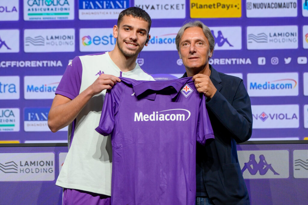 BAGNO A RIPOLI AL VIOLA PARK E' STATO PRESENTATO IL NUOVO ACQUISTO DELLA FIORENTINA MATIAS MORENO