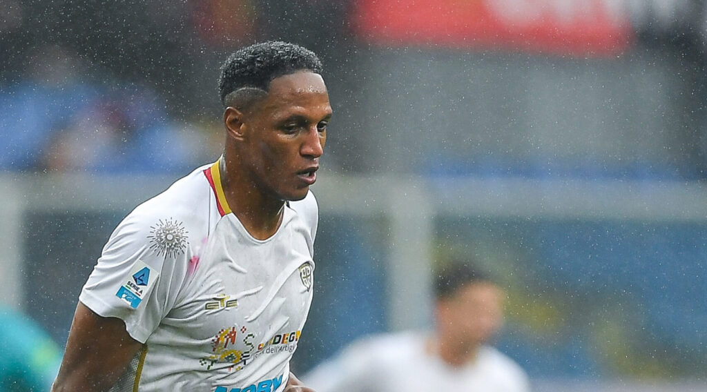 YERRY MINA