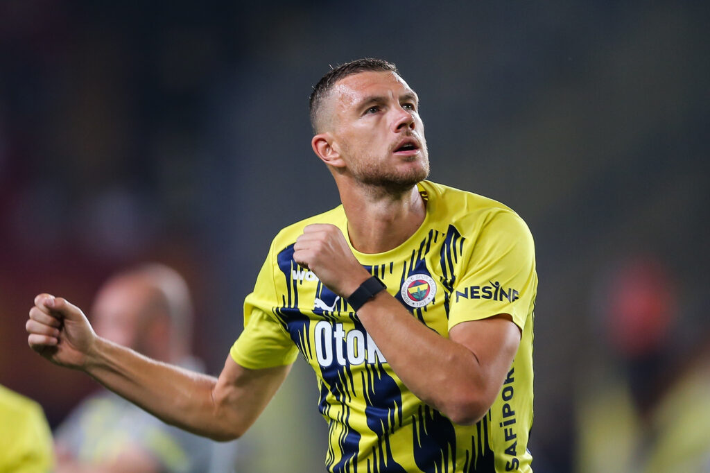 Fenerbahce v Galatasaray - Turkish Super League