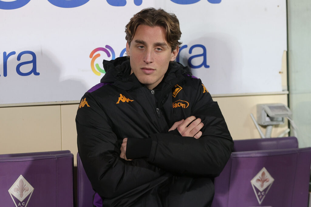 Edoardo Bove in panchina