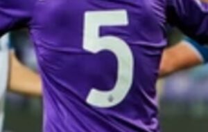 Maglia numero 5 viola