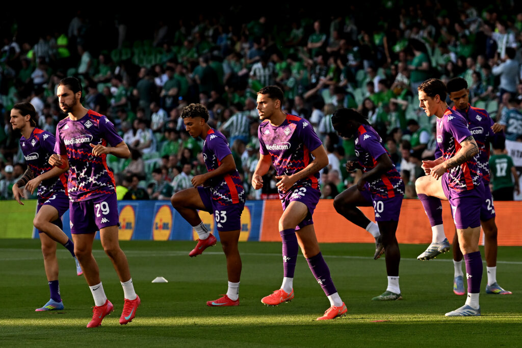 Real Betis Balompie v ACF Fiorentina - UEFA Conference League 2024/25 Semi Final First Leg