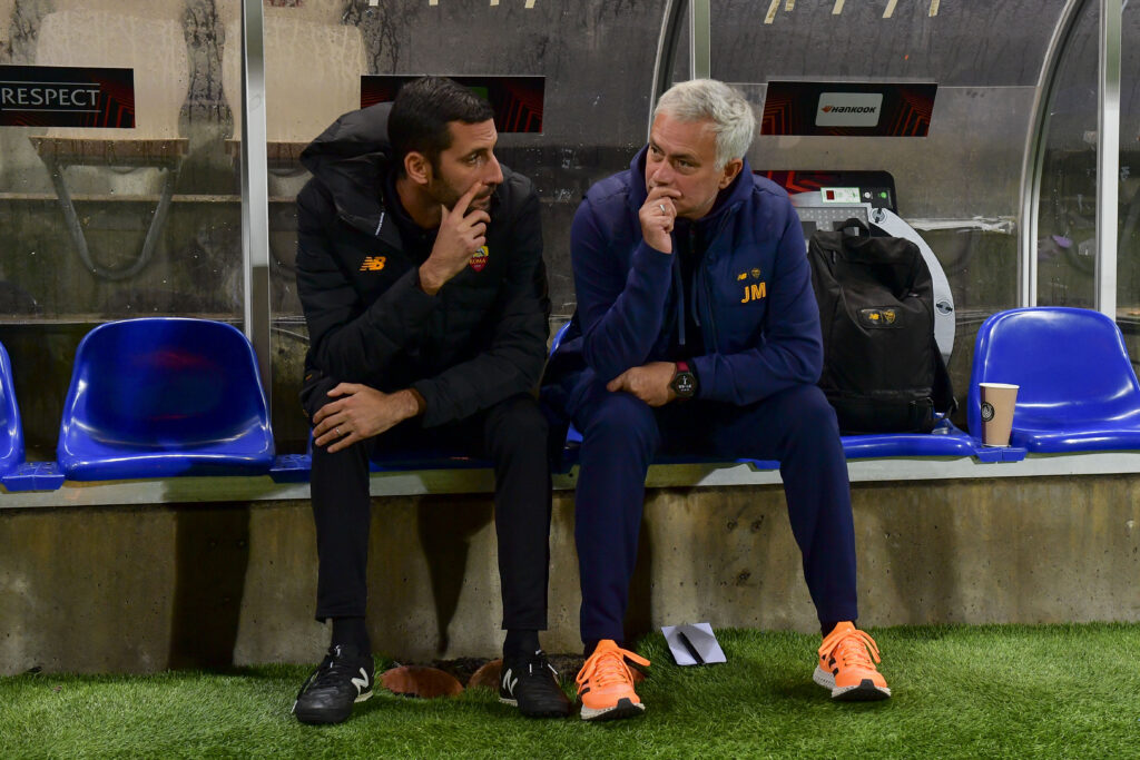 Mourinho, Foti