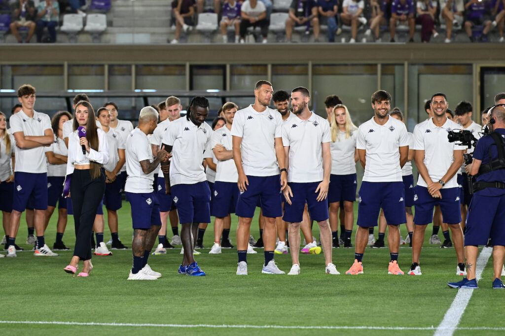 Viola Carpet Dzeko De Gea