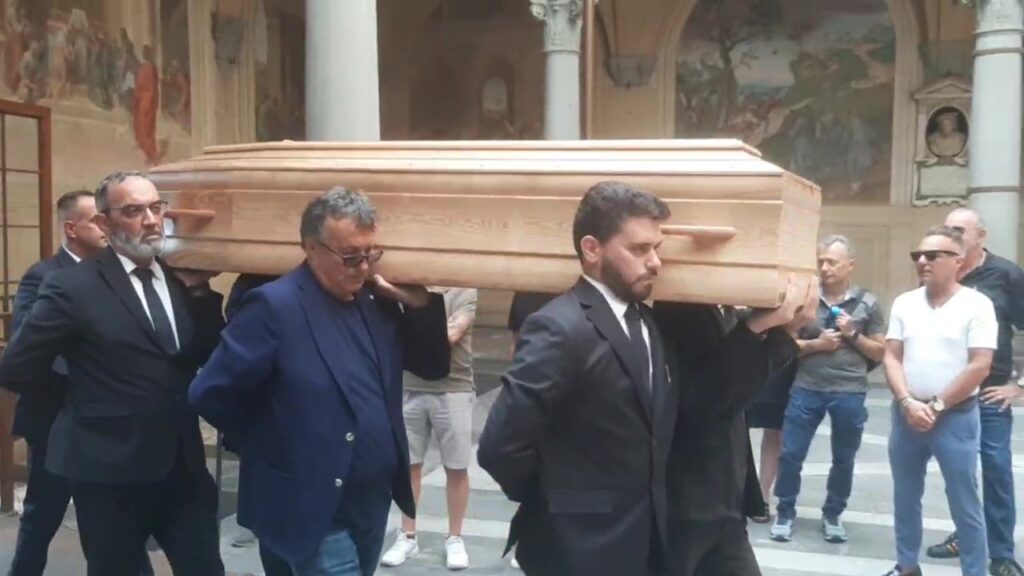 Celeste Pin Funerale