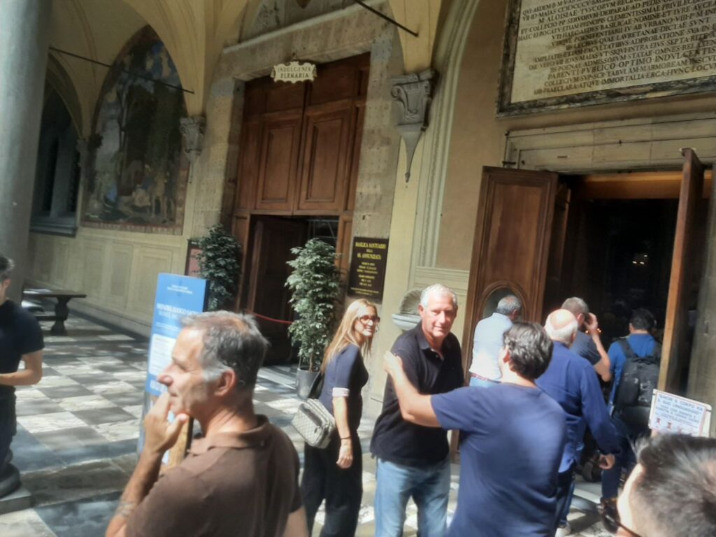 Buso funerali Pin