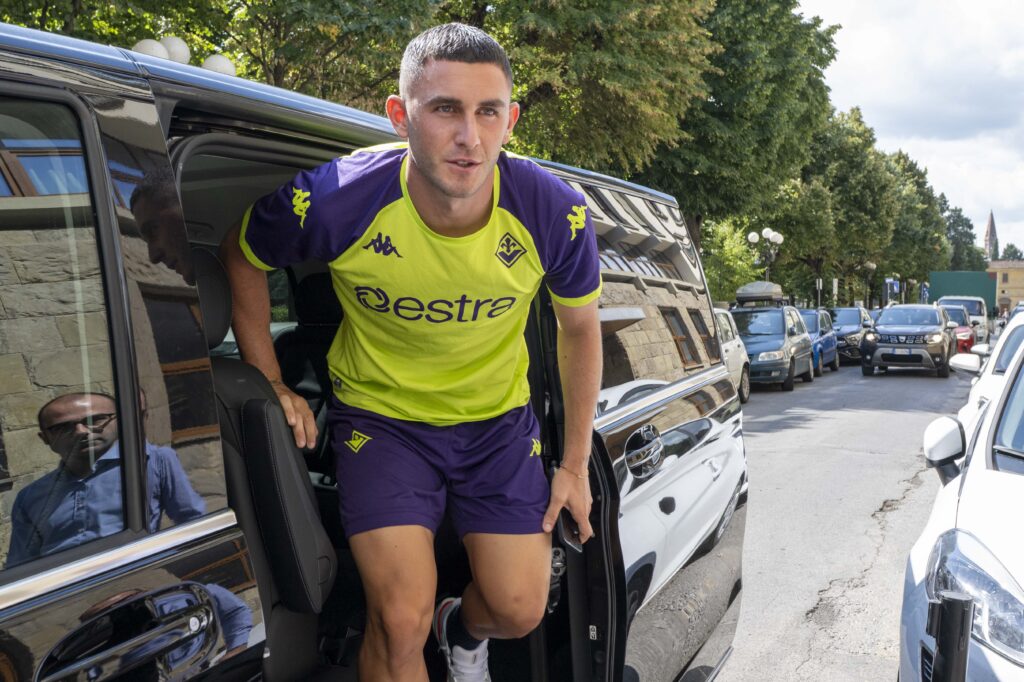 FIRENZE IL NEO ACQUISTO DELLA FIORENTINA ROBERTO PICCOLI E' ARRIVATO AL CENTRO CLINICO FANFANI PER LE VISITE MEDICHE DI RITO PRIMA DI APPORRE LA PROPRIA FIRMA SUL CONTRATTO
