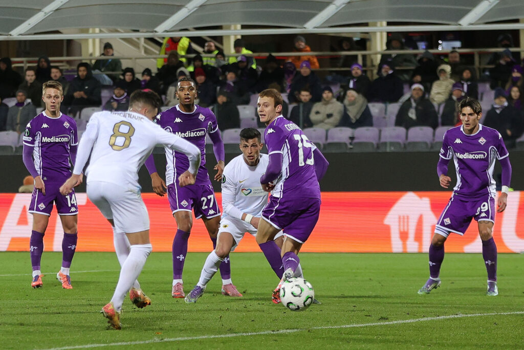 ACF Fiorentina v AEK Athens FC - UEFA Conference League 2025/26 League Phase MD4