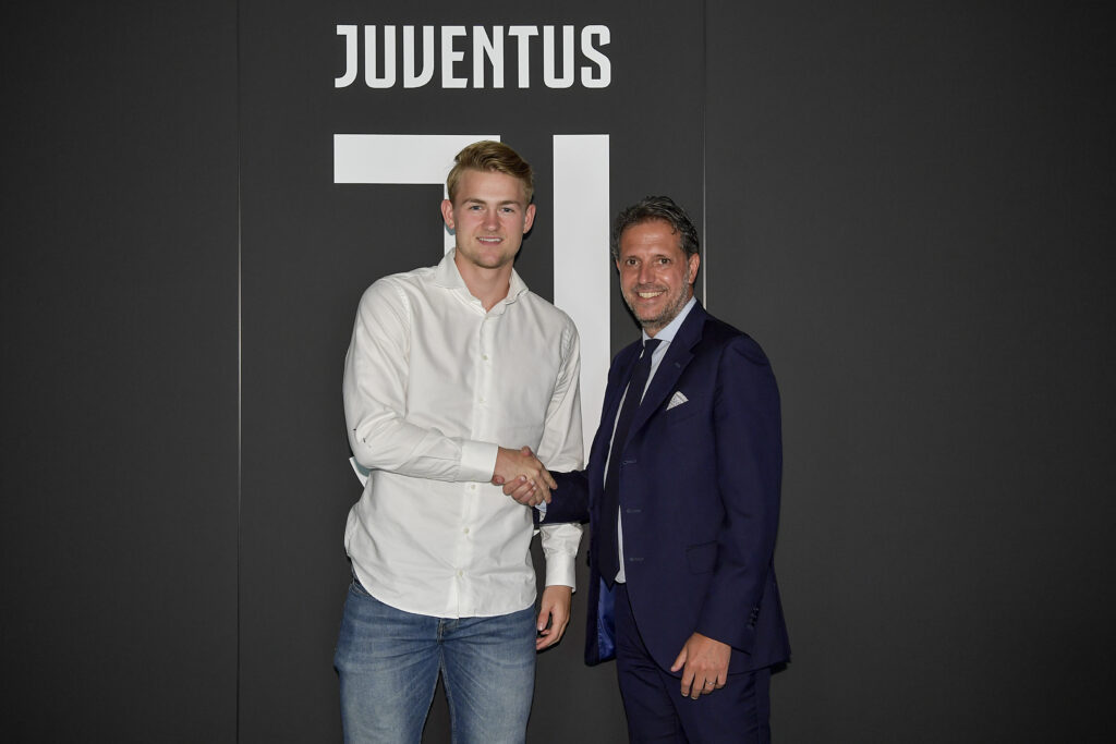 Juventus Unveils New Signing Matthijs de Ligt