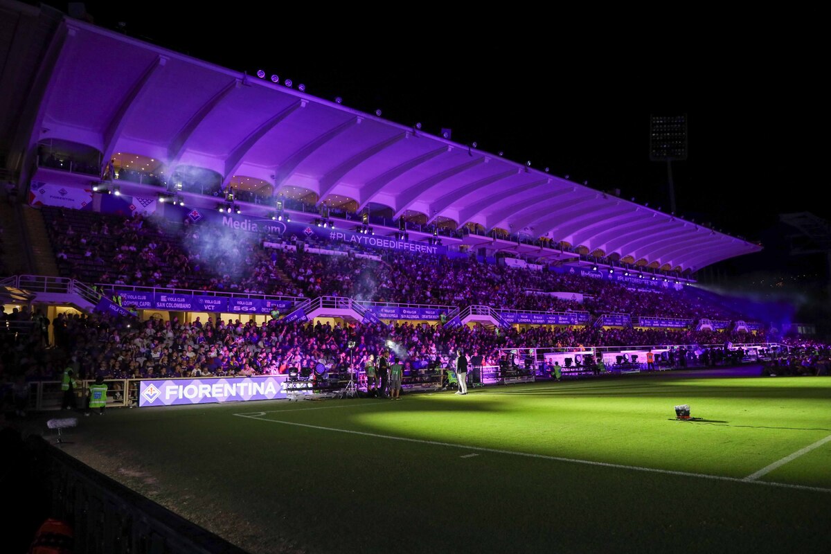 FIRENZE STADIO ARTEMIO FRANCHI FESTA PER IL CENTENARIO DELLA FIORENTINA
