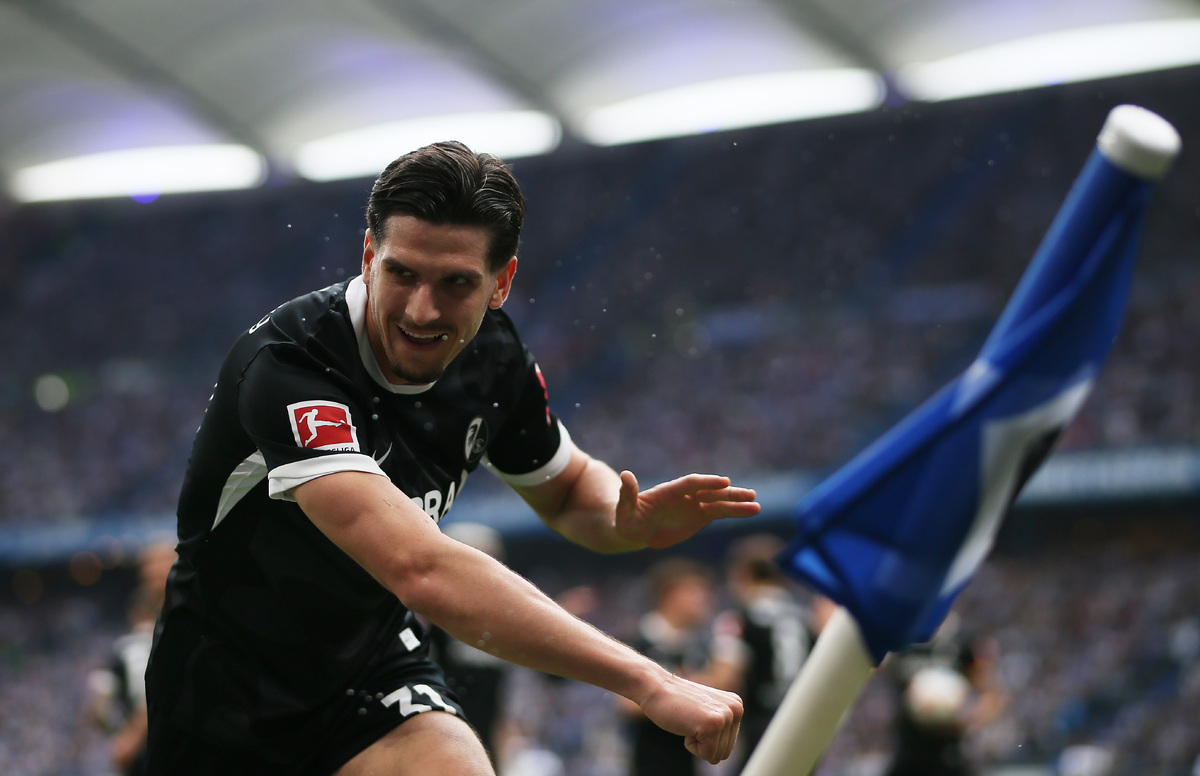 Hamburger SV v Sport-Club Freiburg - Bundesliga