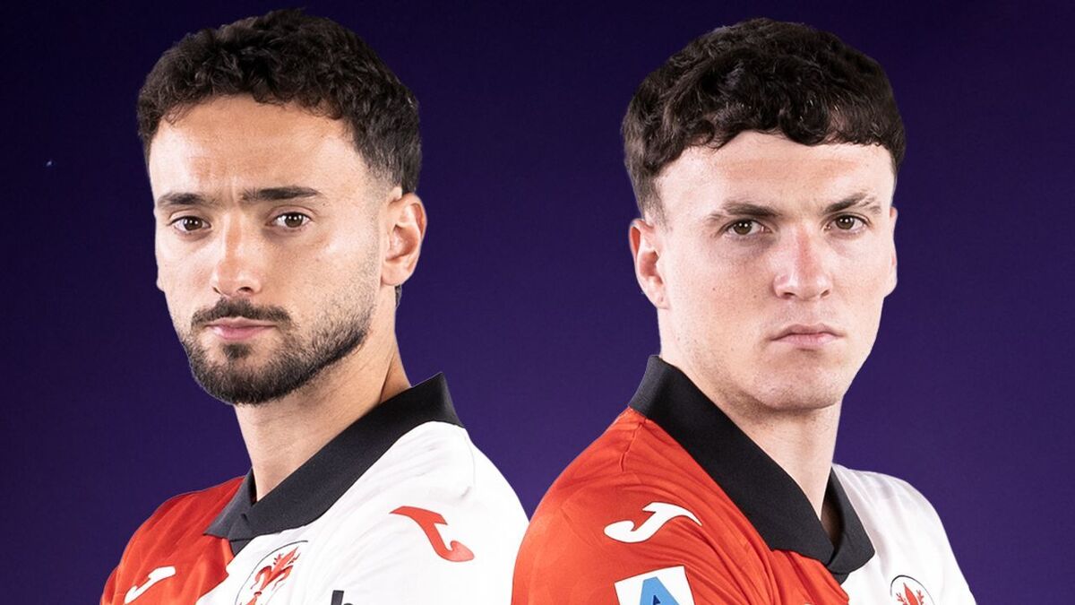 nuova divisa Fiorentina grafica