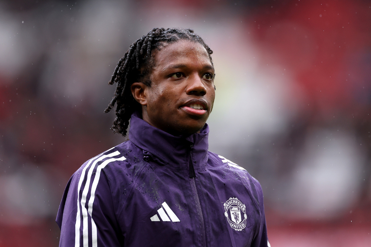 Manchester United v Aston Villa - Premier League