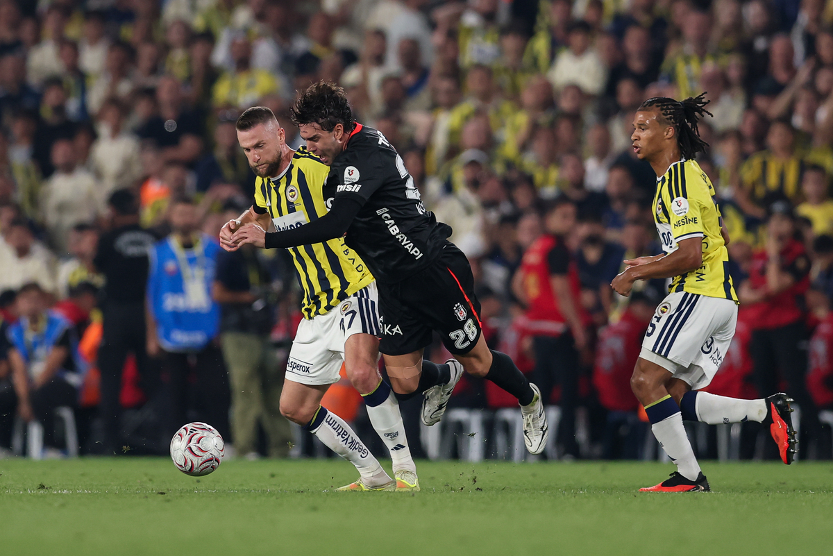 Fenerbahce SK v Besiktas JK - Turkish Super League 2026/27