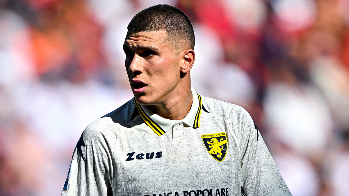Genoa CFC v Frosinone Calcio - Serie A