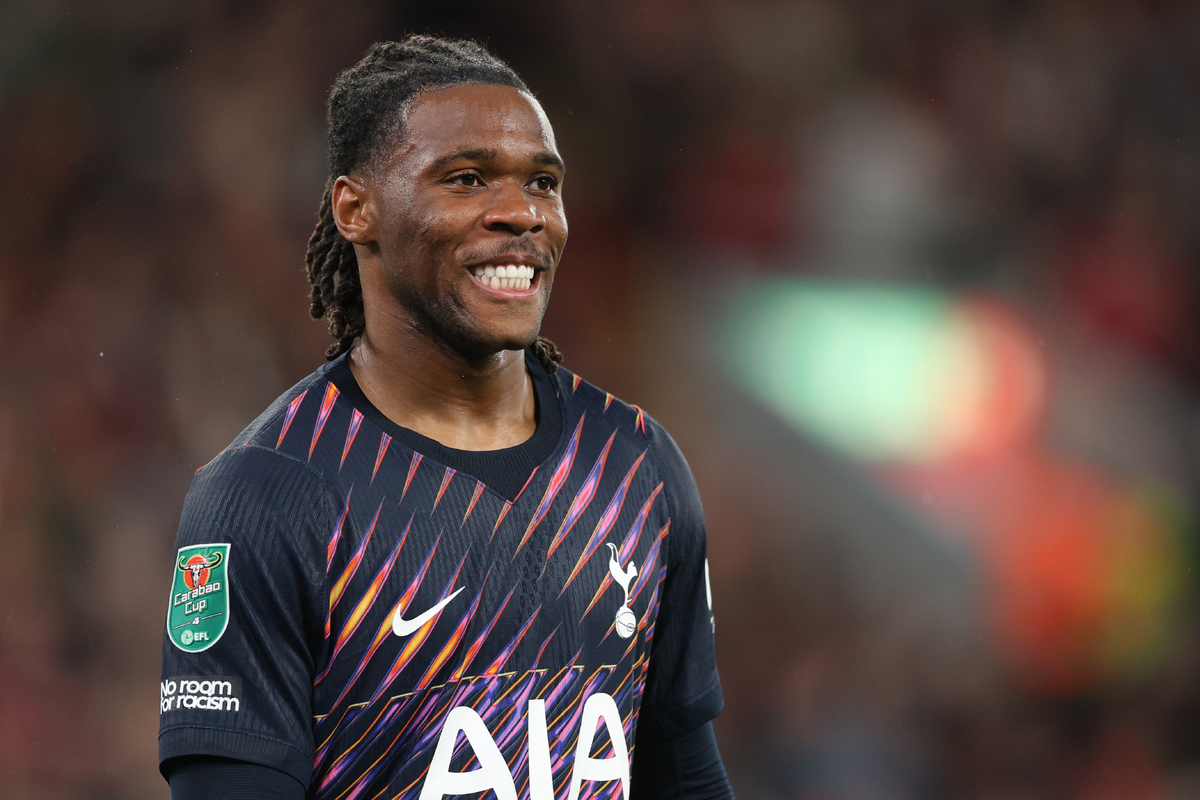 Liverpool v Tottenham Hotspur - Carabao Cup Third Round