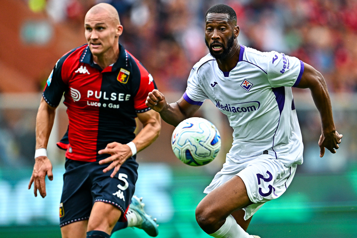 Genoa CFC v ACF Fiorentina - Serie A